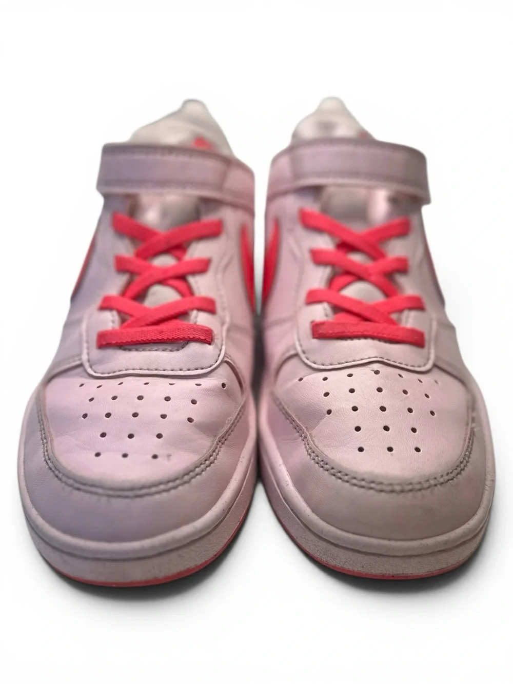 Nike - IsoFly Kids Pink & Hot Pink Low-Top Sneakers - Size 3